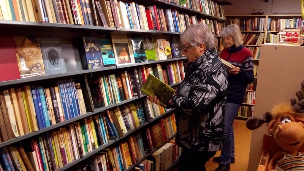 BOGBY9520 - Books